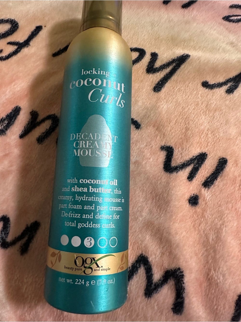 OGX Locking Coconut Curls Decadent Creamy Mousse - Teal